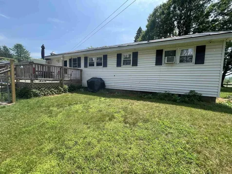10 Allen Street Newport NH 03773