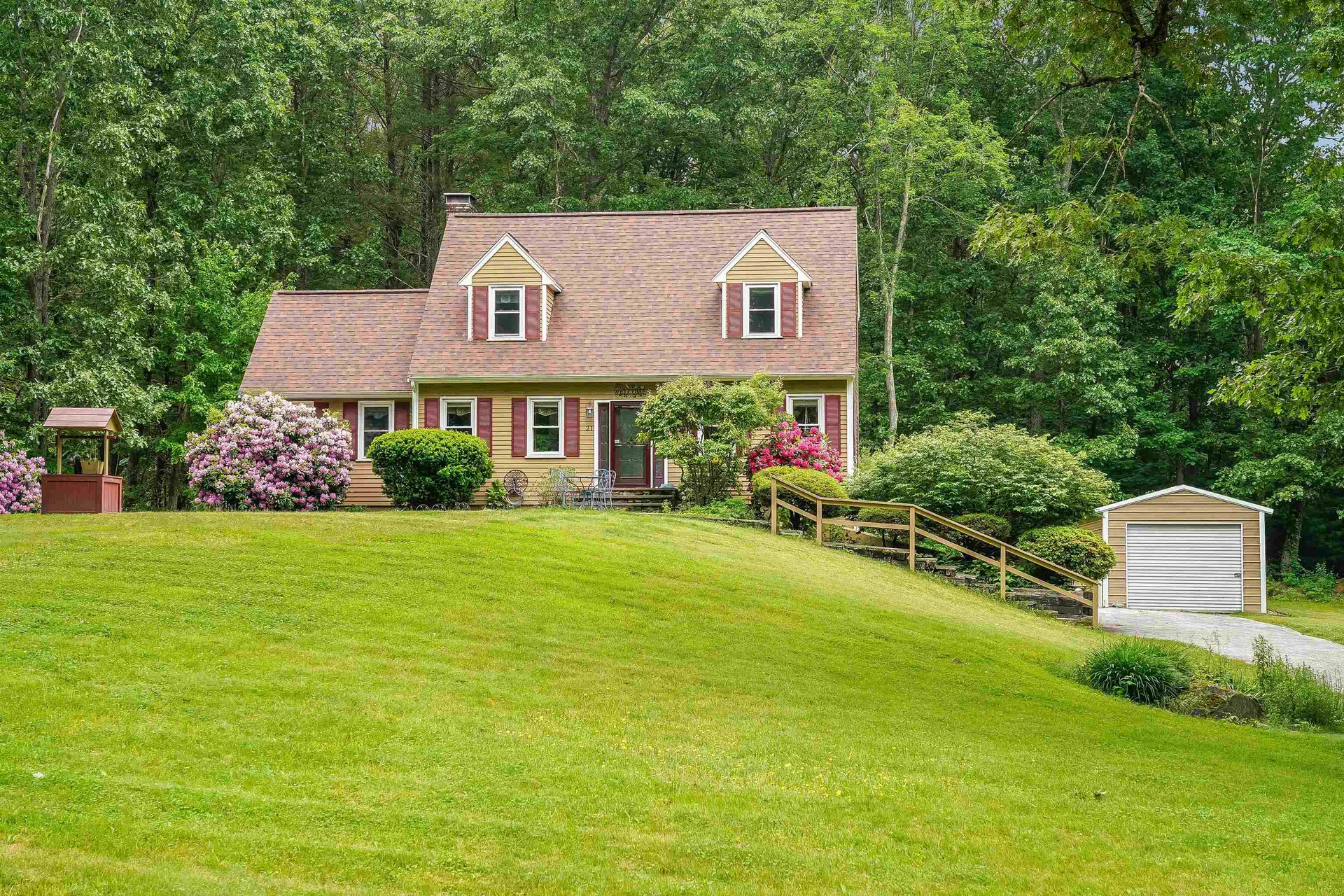 21 Crystal Drive Hampton Falls NH 03844