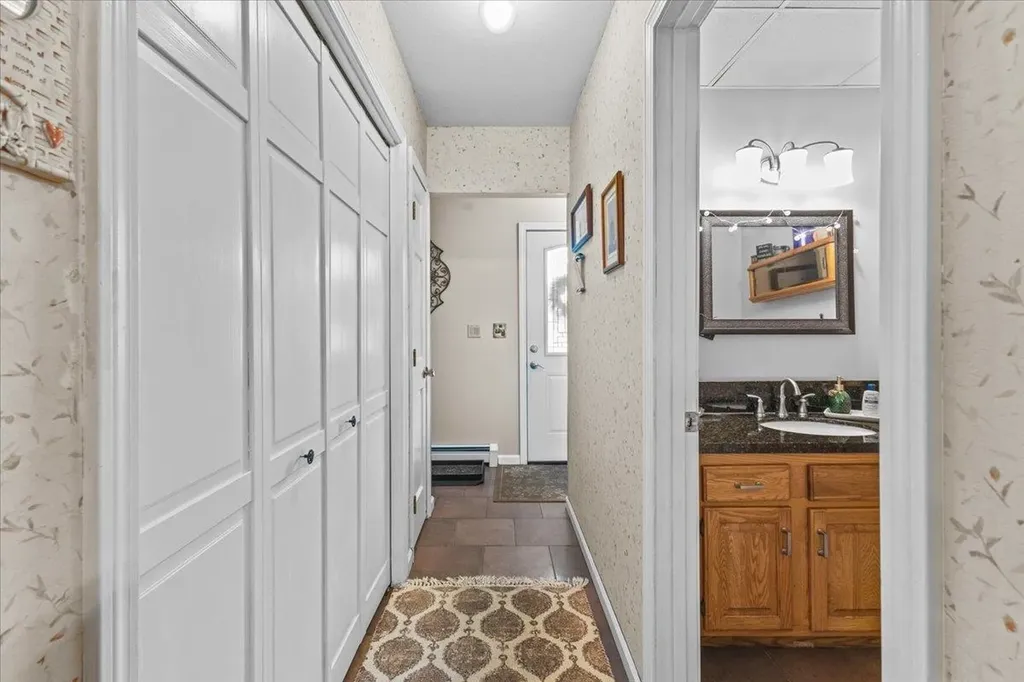 7 Hopkins Street South Burlington VT 05403