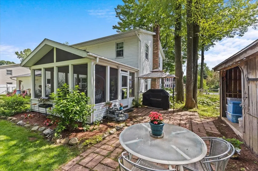 7 Hopkins Street South Burlington VT 05403