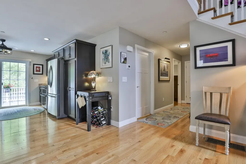 5 Mulligan Way Kingston NH 03848