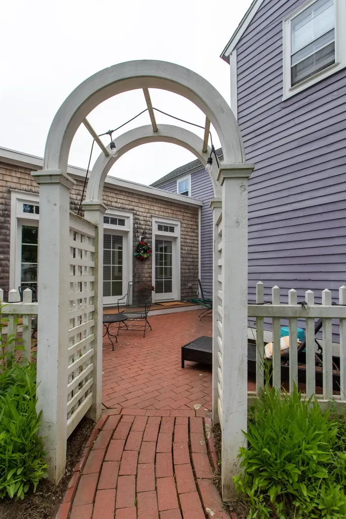 404 Winnacunnet Road Hampton NH 03842
