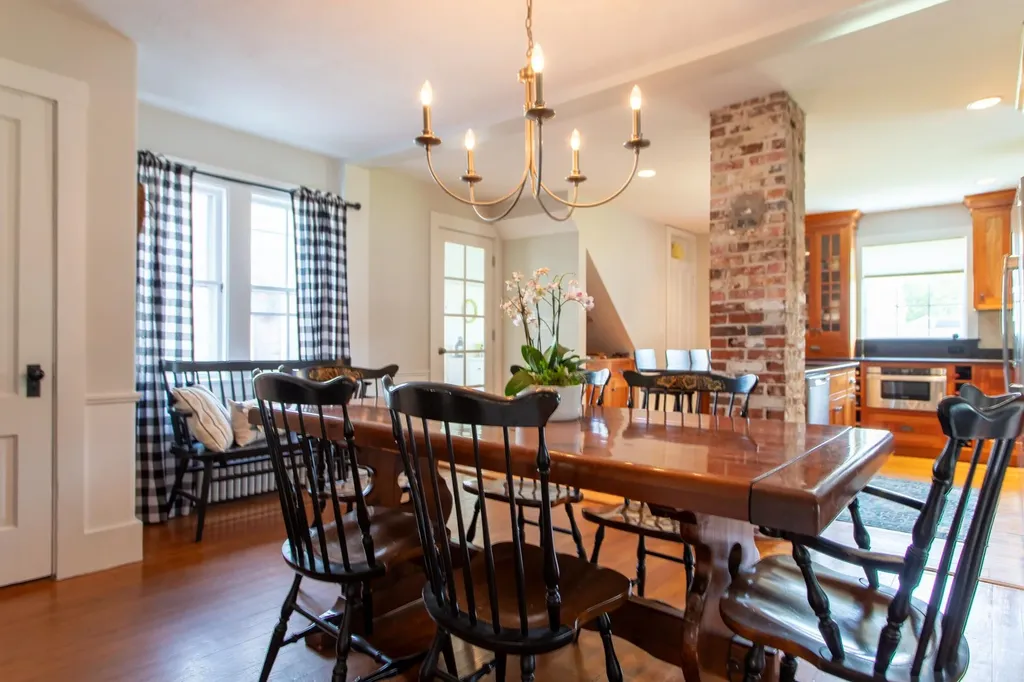 404 Winnacunnet Road Hampton NH 03842