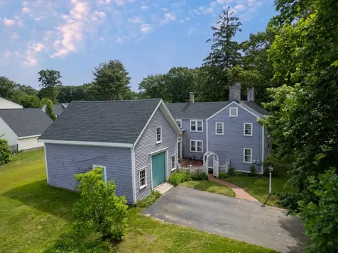 404 Winnacunnet Road Hampton NH 03842