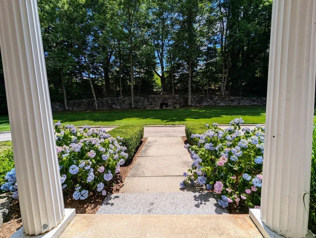 843 Gould Hill Road Hopkinton NH 03229