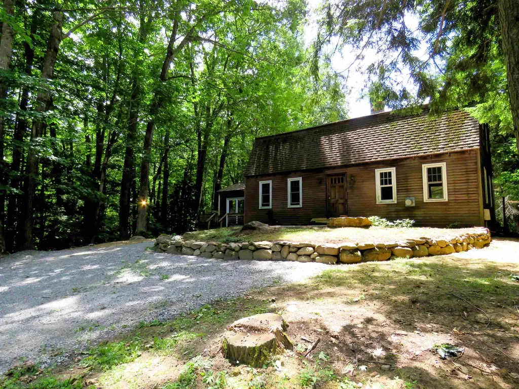 24 Dearborn Road Sanbornton NH 03269
