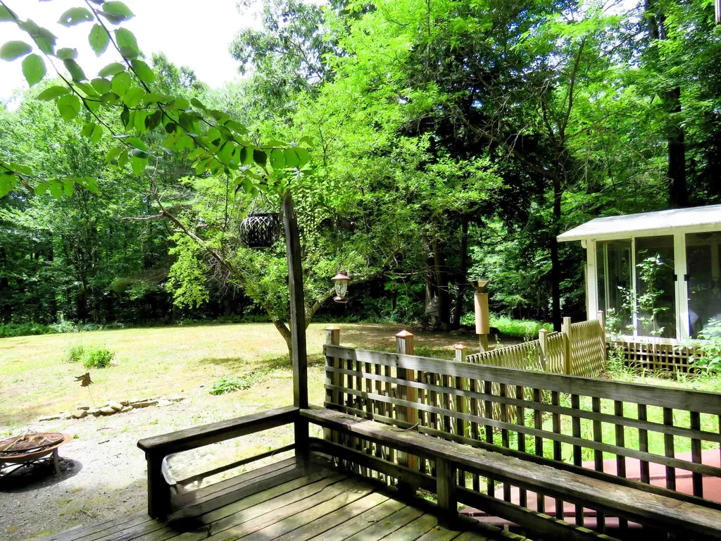 24 Dearborn Road Sanbornton NH 03269
