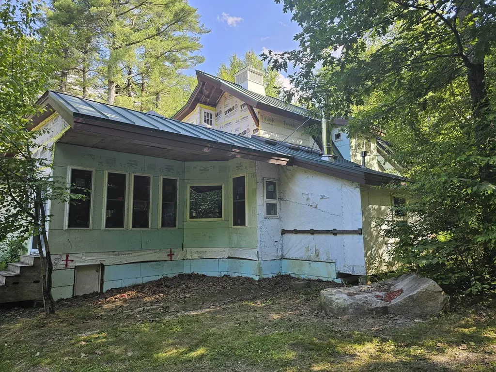 319 W. Lake Road Fitzwilliam NH 03447
