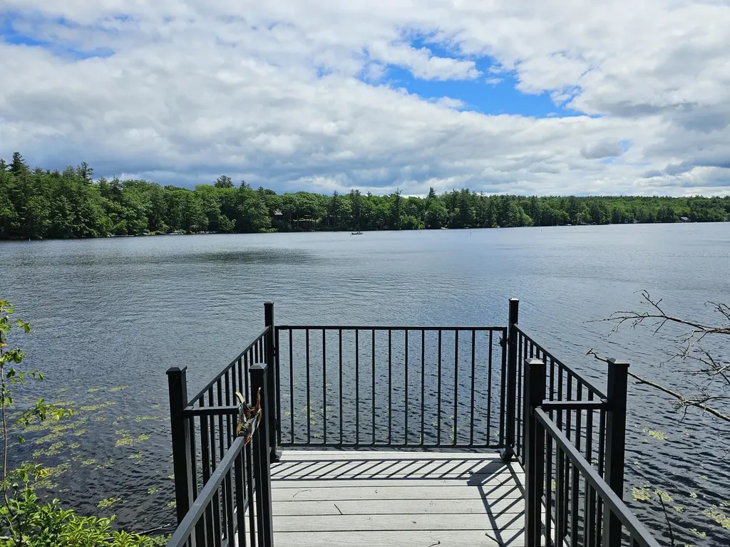 319 W. Lake Road Fitzwilliam NH 03447