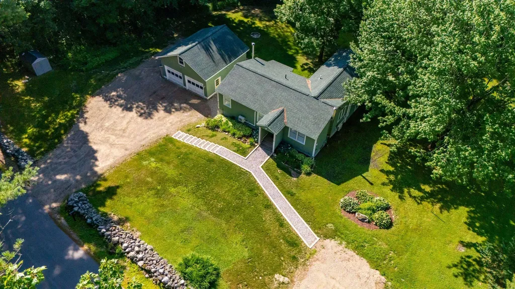 327 Vittum Hill Road Sandwich NH 03227