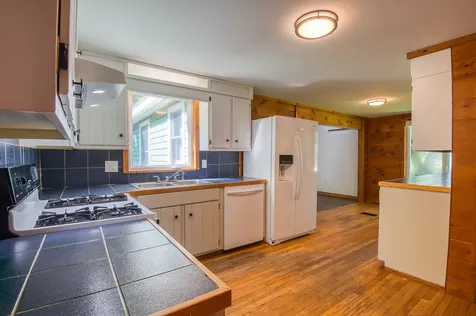 327 Vittum Hill Road Sandwich NH 03227