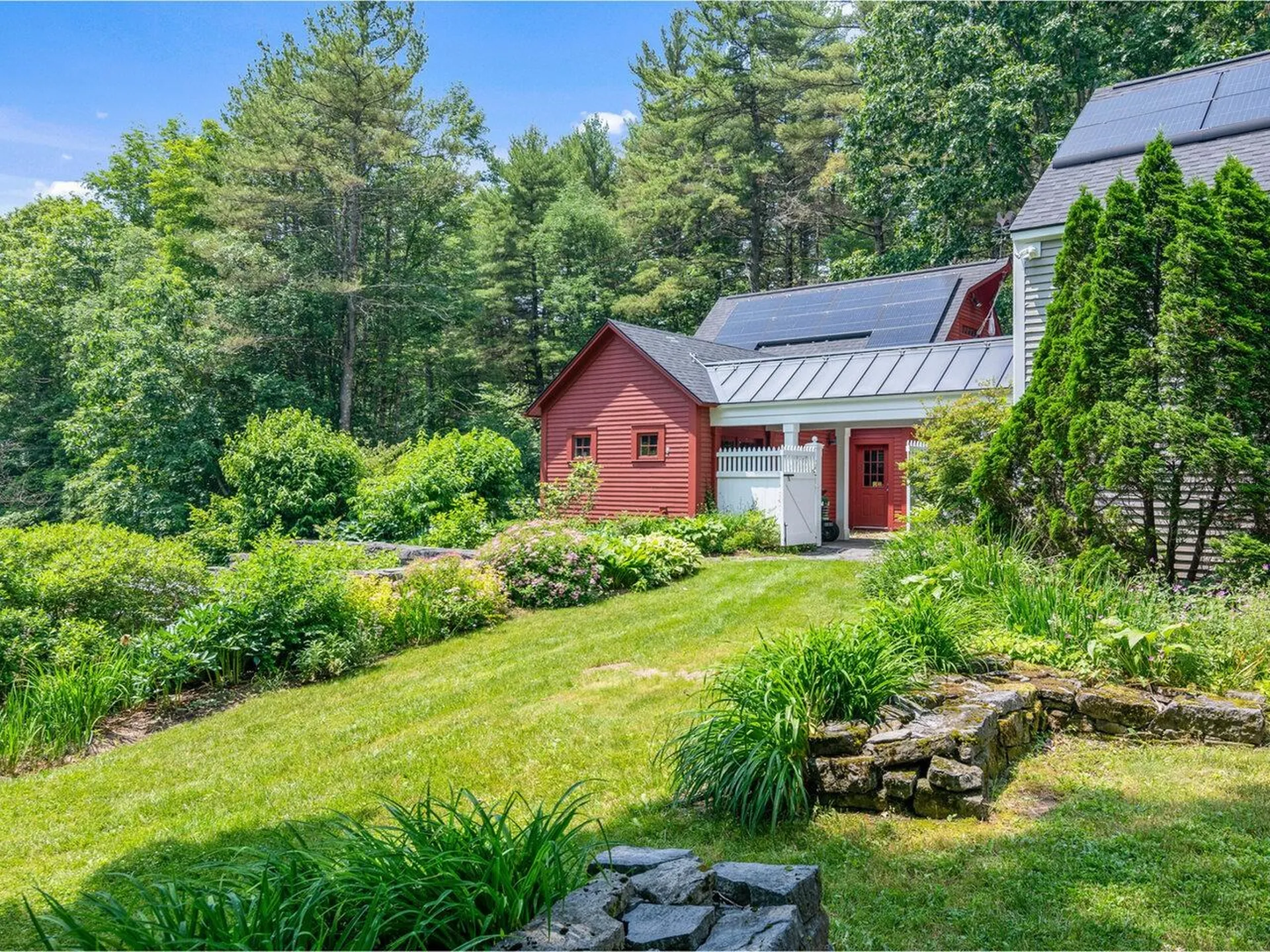 197 Pease Mountain Road Charlotte VT 05445