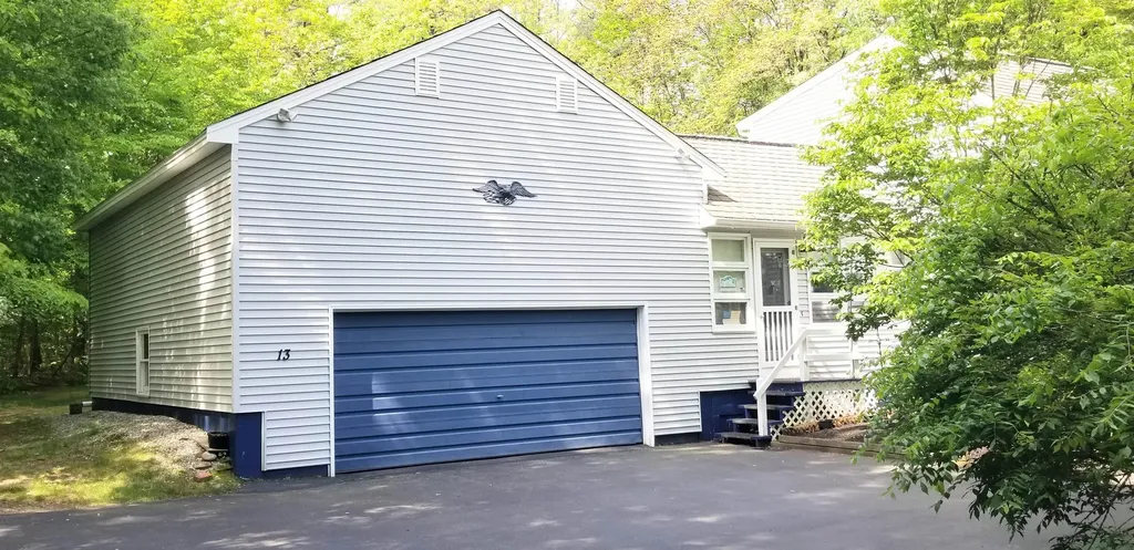 13 Evergreen Drive Bow NH 03304