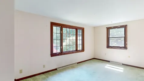13 Evergreen Drive Bow NH 03304