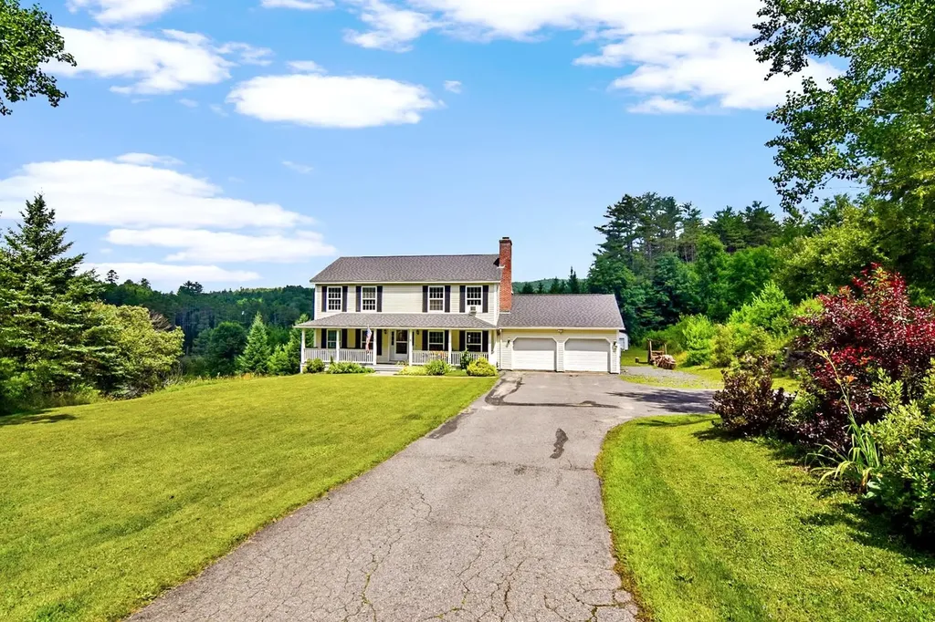 47 Blackberry Lane Littleton NH 03561