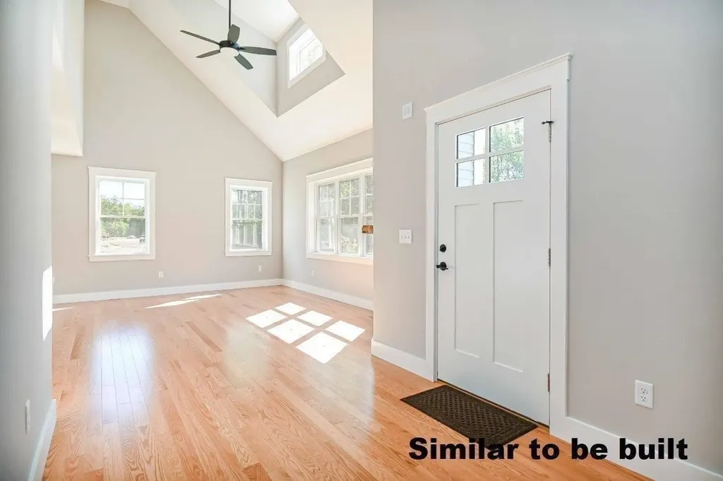 4 Striper Way Wells ME 04090