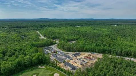 4 Striper Way Wells ME 04090