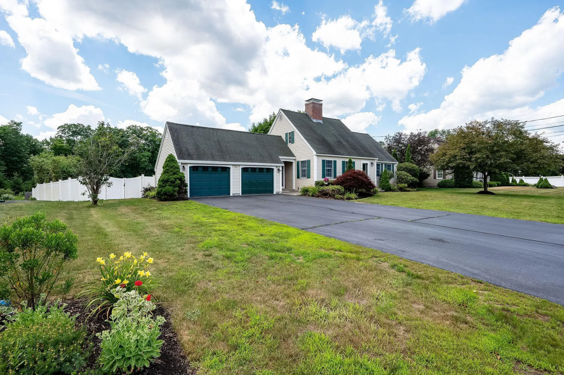 4 Pray Street Rochester NH 03868