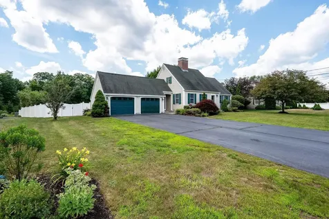 4 Pray Street Rochester NH 03868