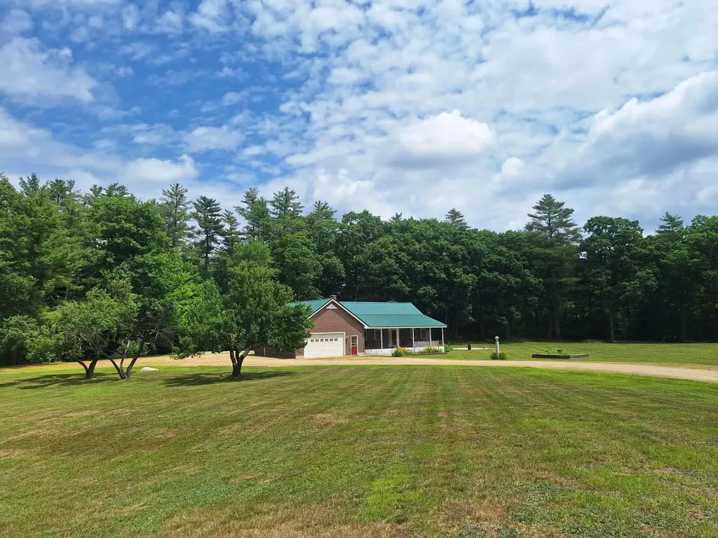 449 Suncook Valley Road Alton NH 03809