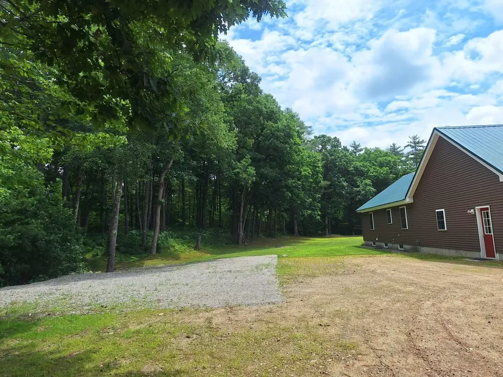449 Suncook Valley Road Alton NH 03809