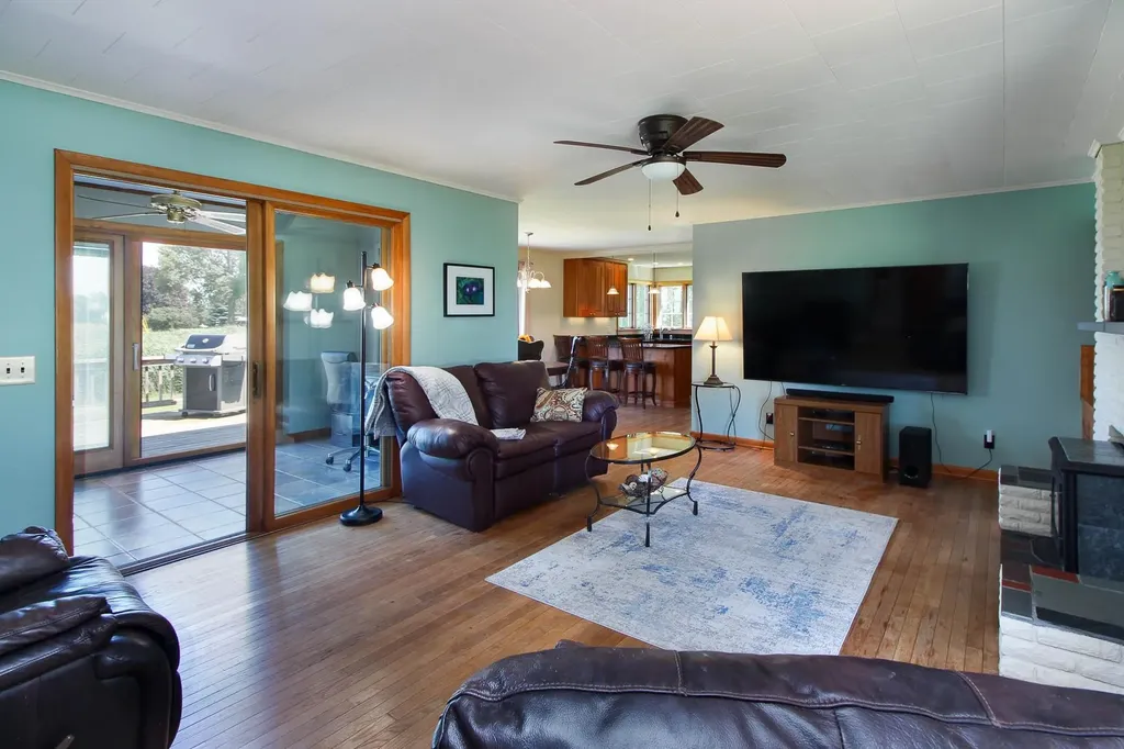 11 Four Winds Lane North Hero VT 05474