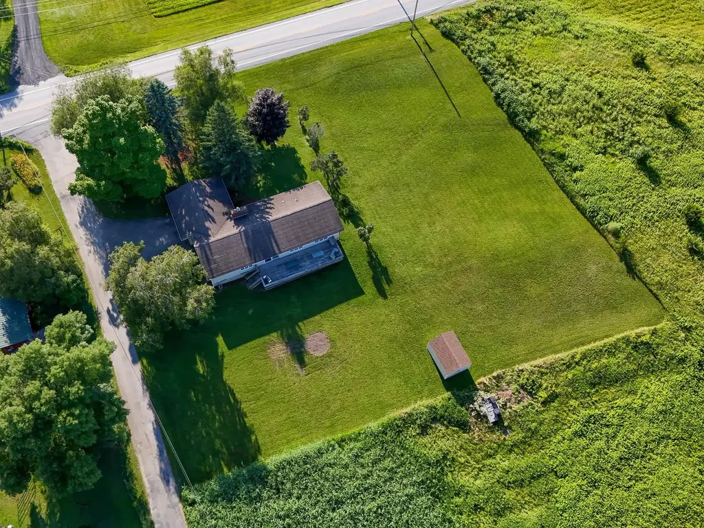11 Four Winds Lane North Hero VT 05474