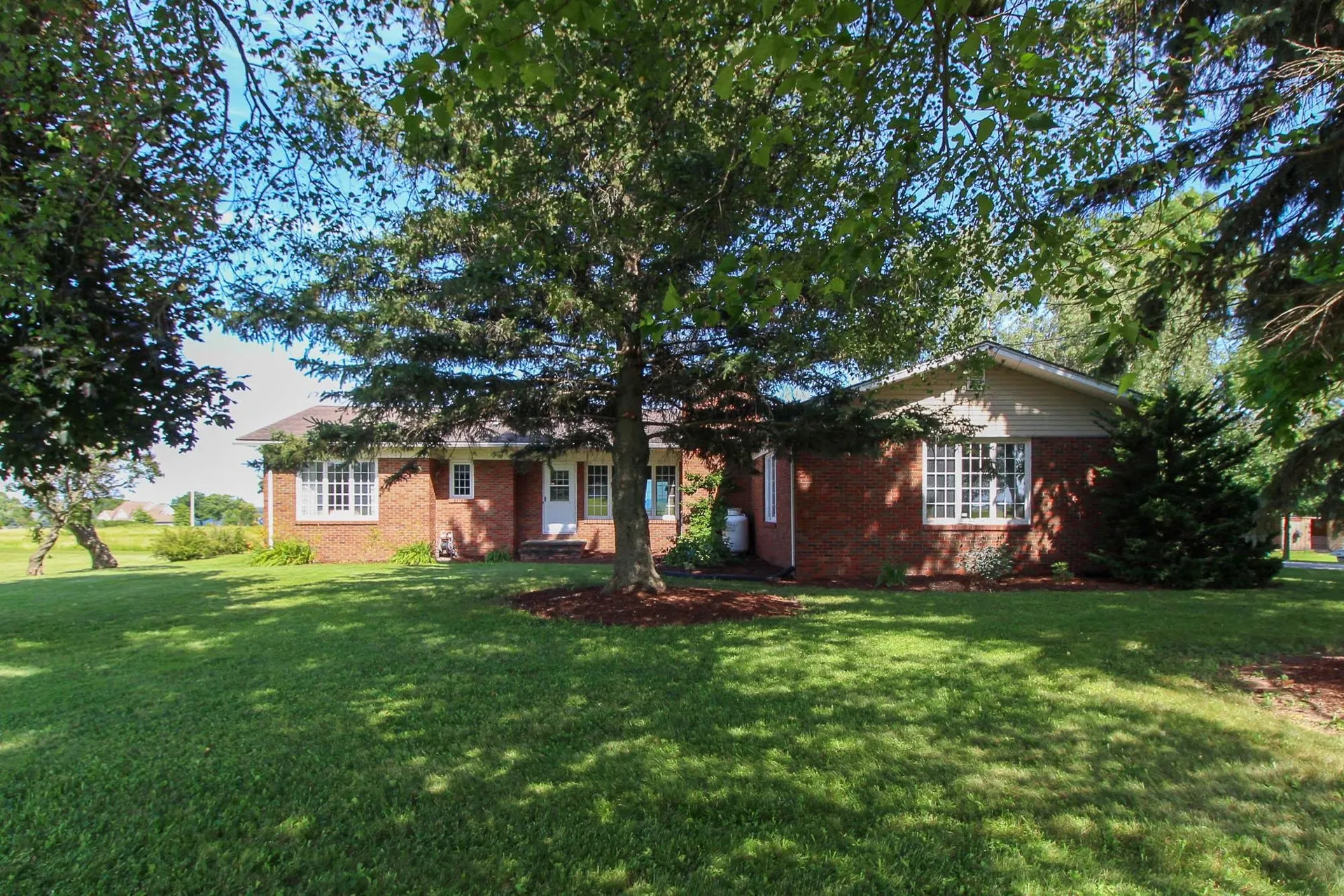 11 Four Winds Lane North Hero VT 05474