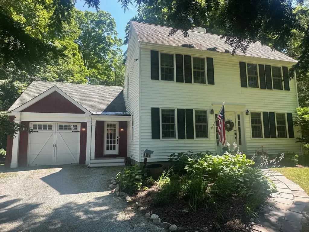 335 Carlen Street Manchester VT 05255