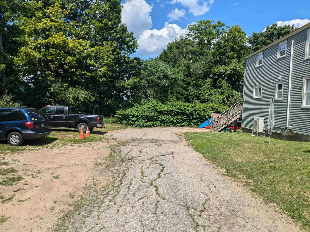 580 Salmon Falls Road Rochester NH 03868