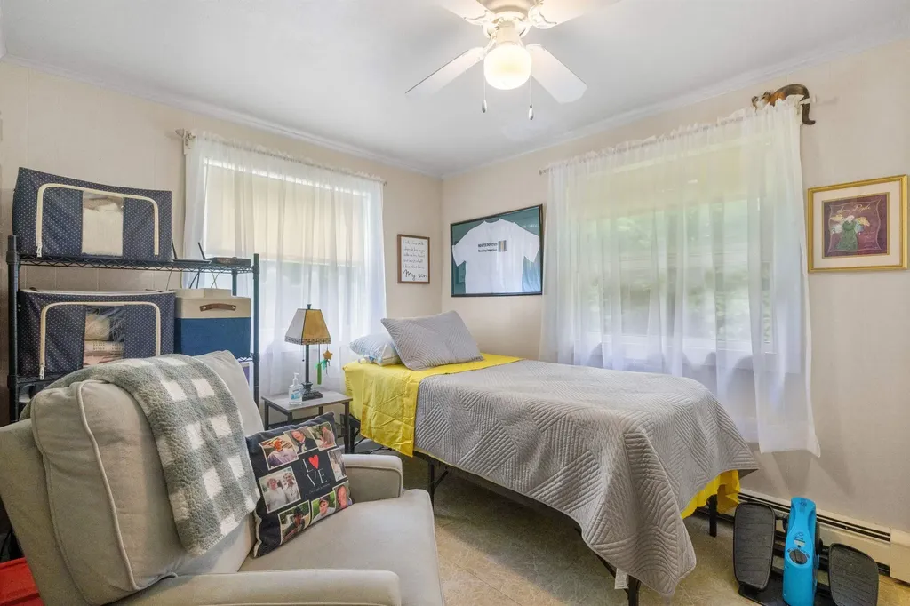 22 Tennis Circle Haverhill NH 03785