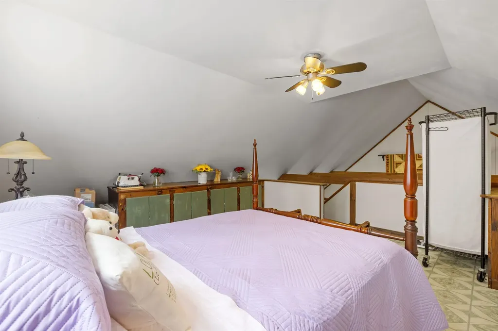 22 Tennis Circle Haverhill NH 03785