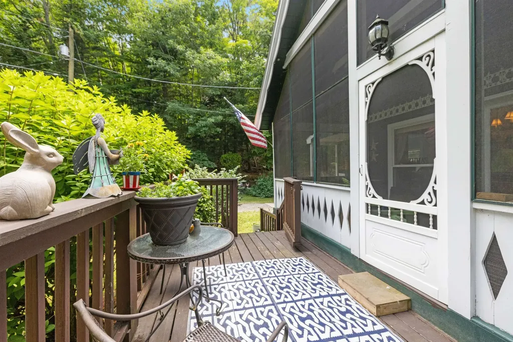 22 Tennis Circle Haverhill NH 03785