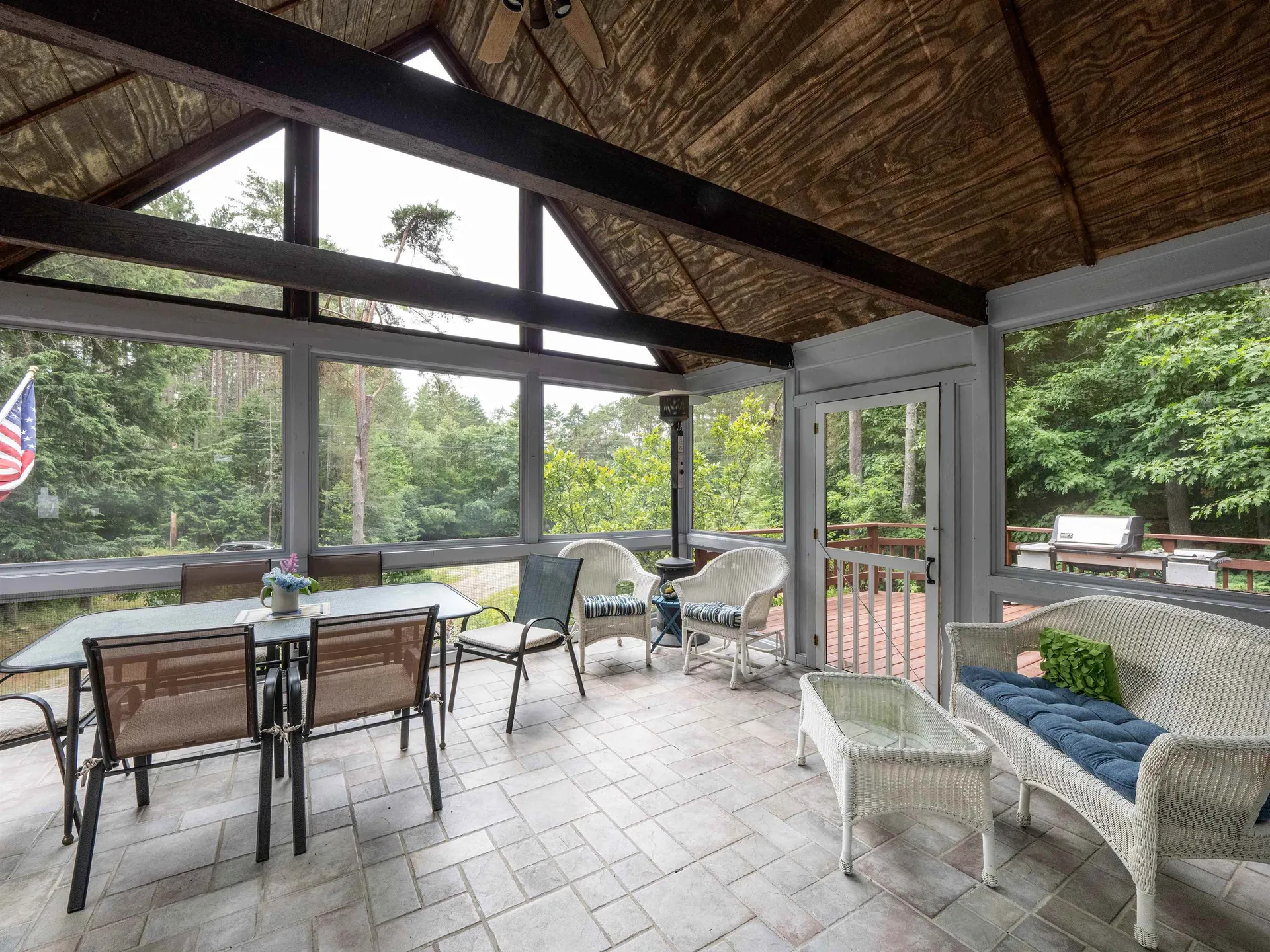 406 Tichenor Road Hartford VT 05059