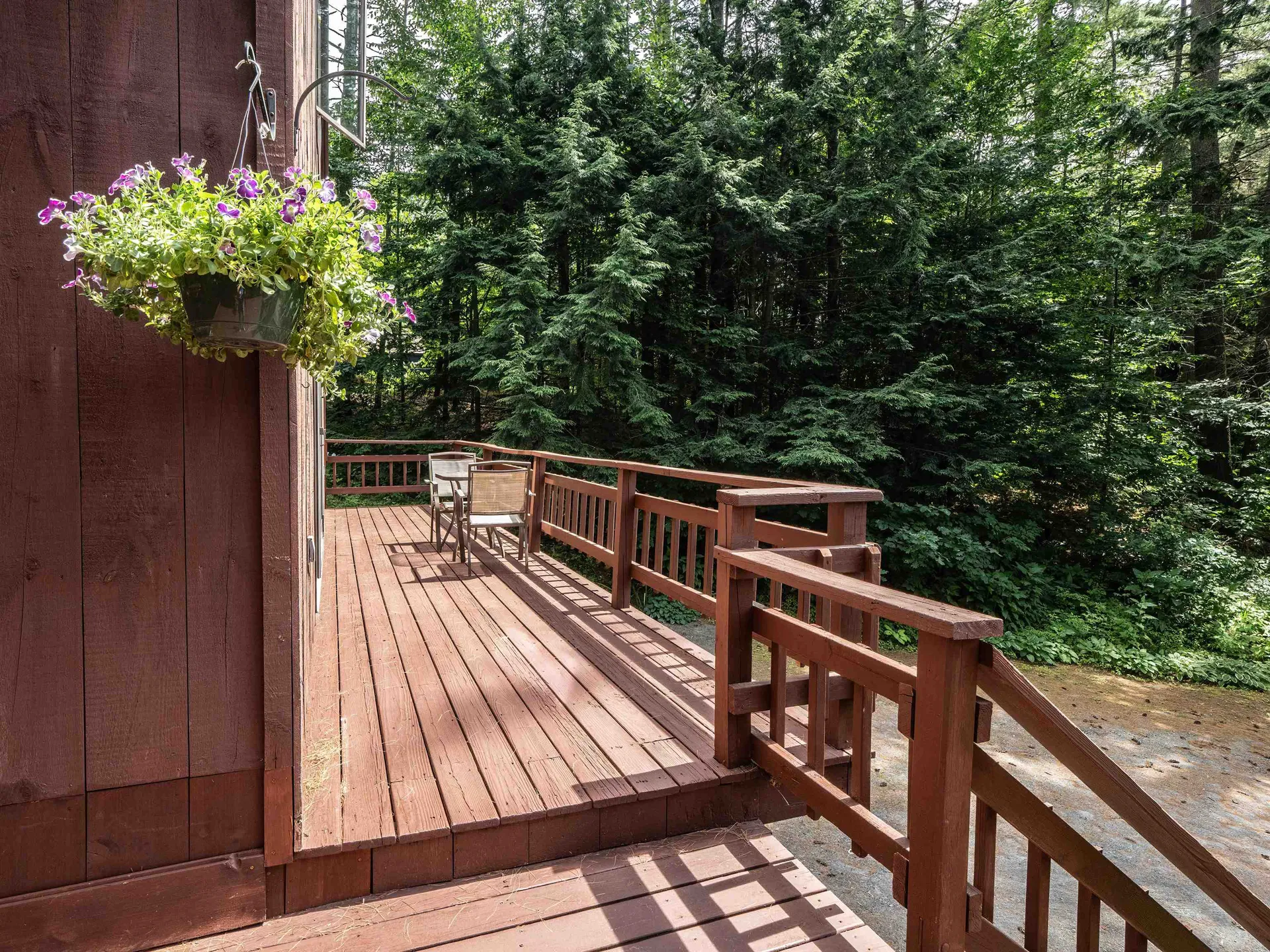 406 Tichenor Road Hartford VT 05059