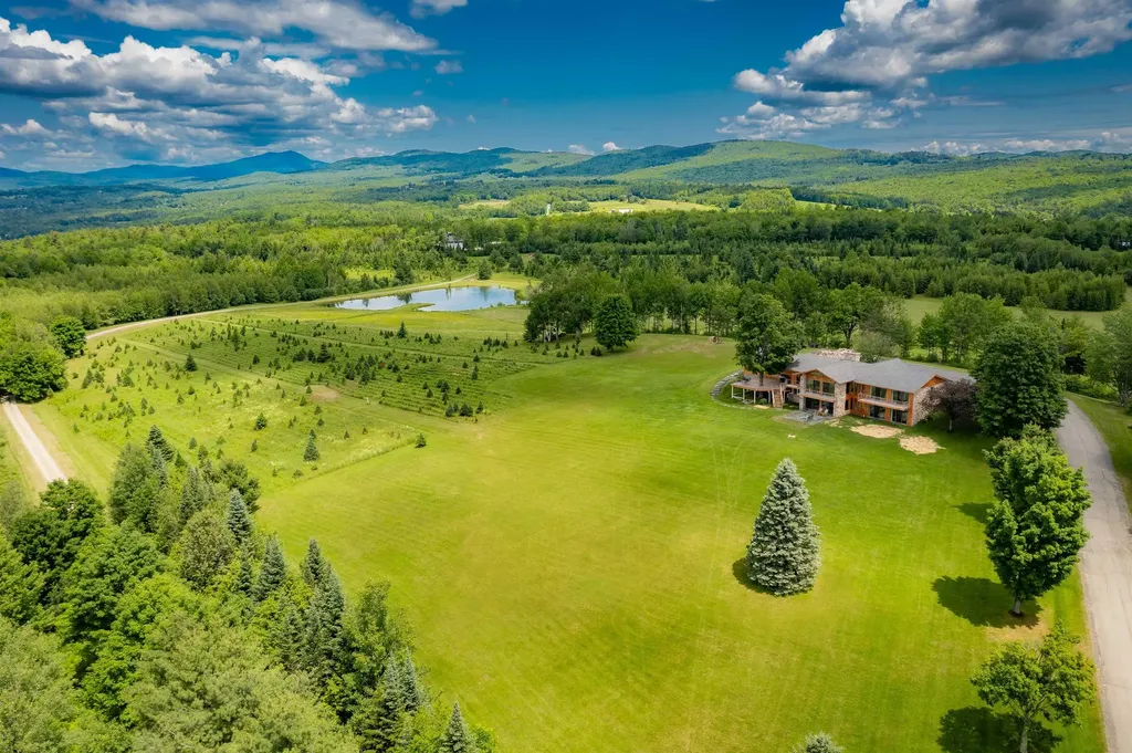 280 Leriche Road Hyde Park VT 05655