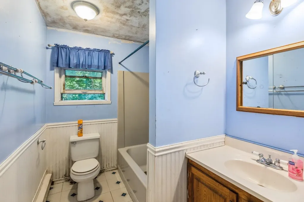 29 Colonial Drive Greenfield NH 03047
