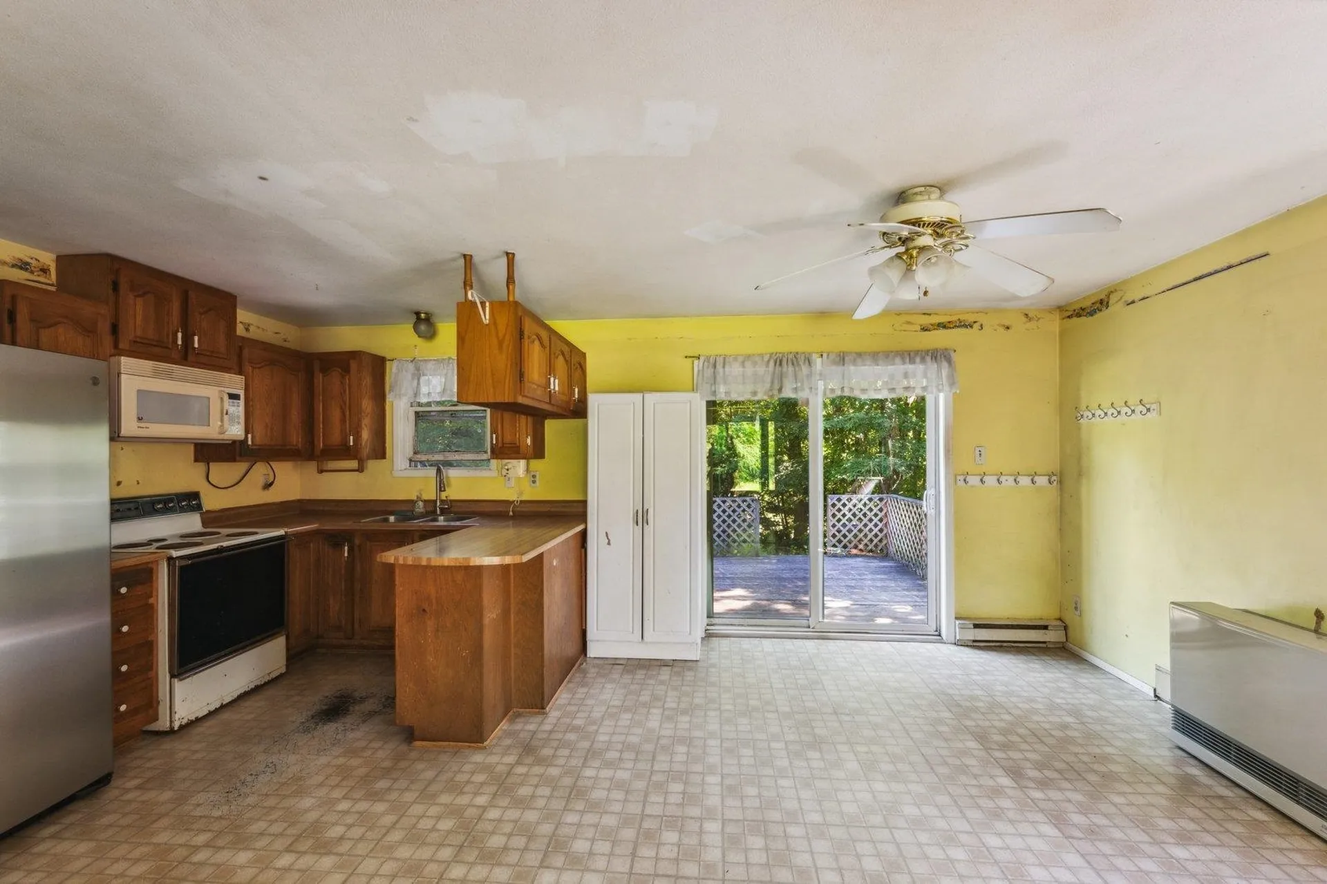 29 Colonial Drive Greenfield NH 03047