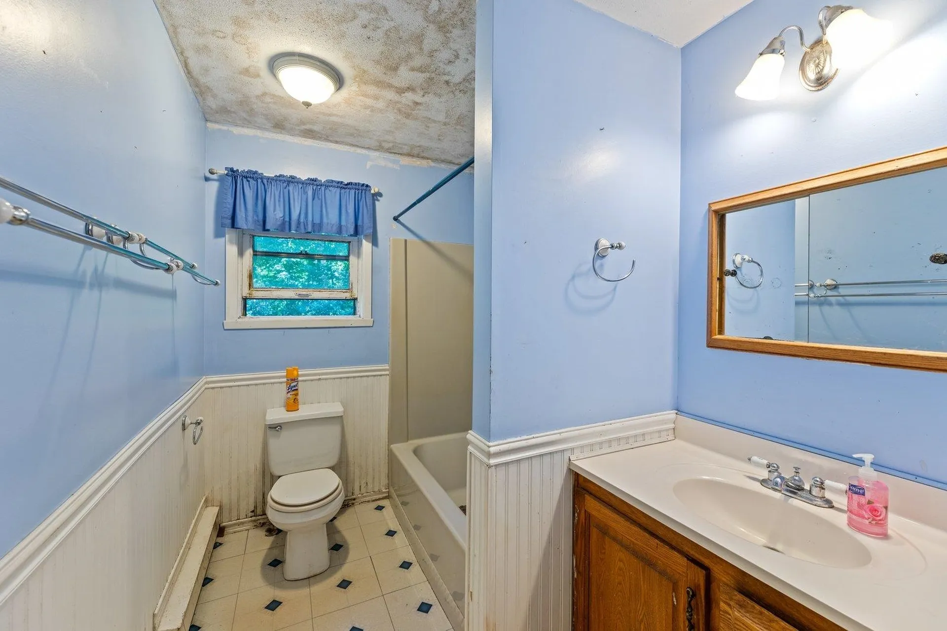 29 Colonial Drive Greenfield NH 03047