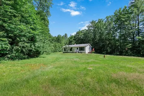 29 Colonial Drive Greenfield NH 03047