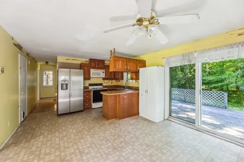 29 Colonial Drive Greenfield NH 03047