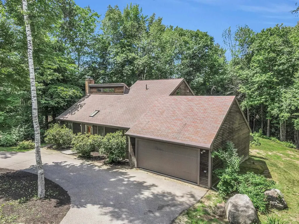 25 Batten Road Bristol NH 03222