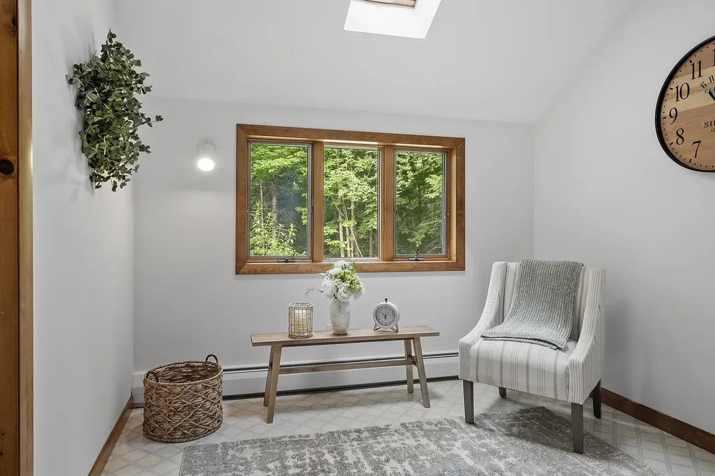 25 Batten Road Bristol NH 03222