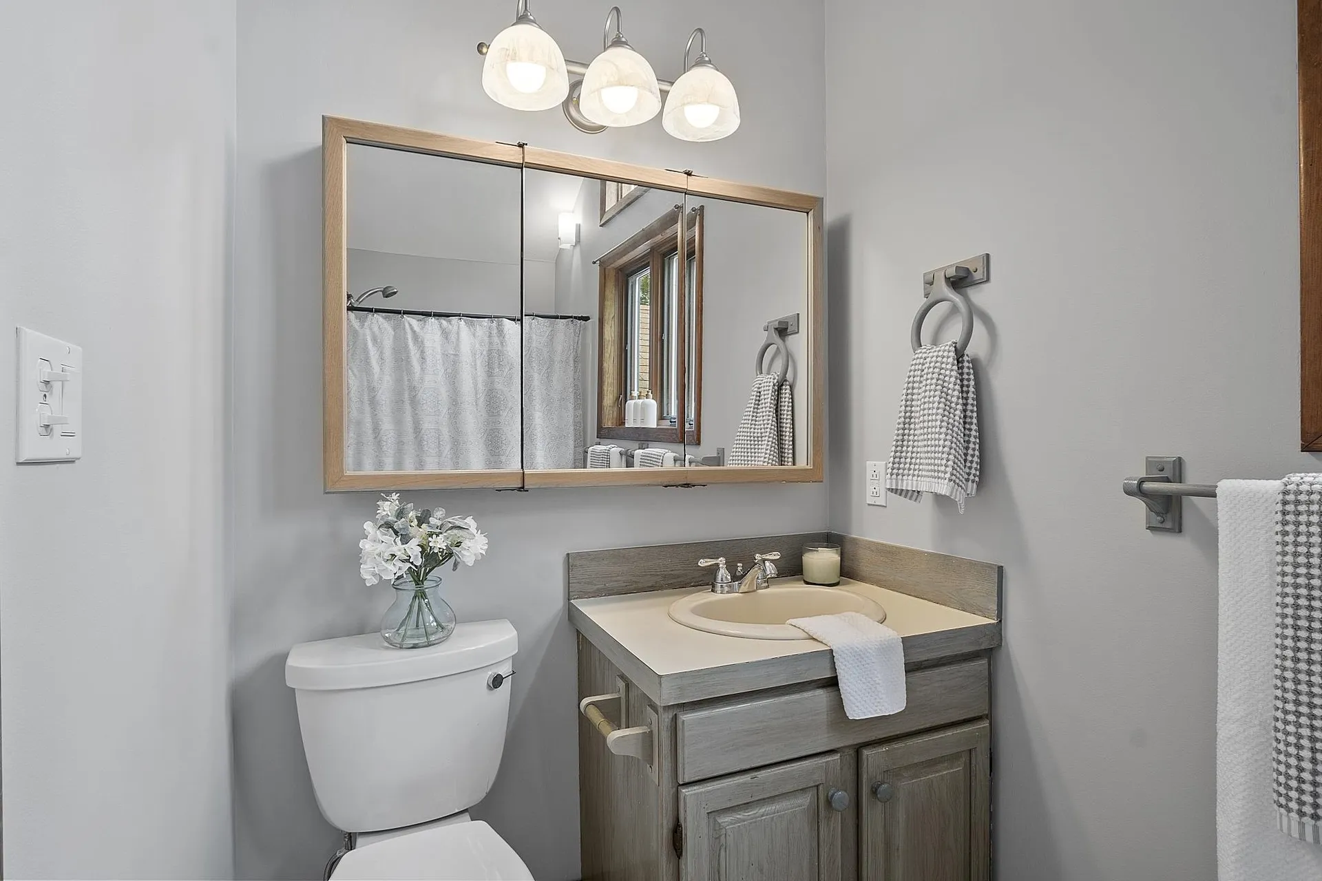 25 Batten Road Bristol NH 03222
