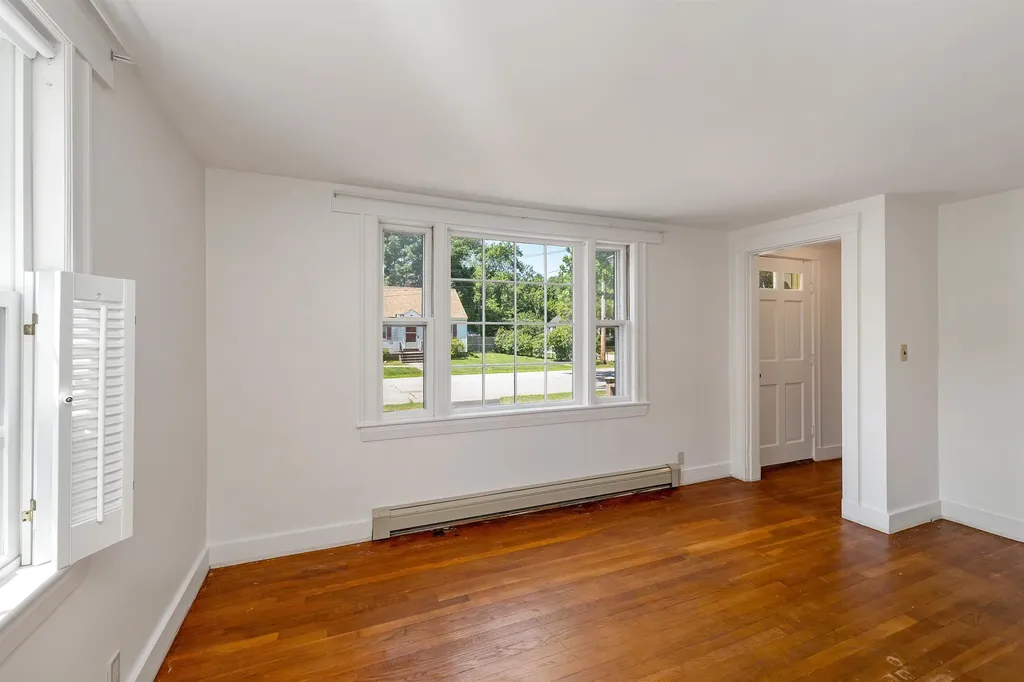 2 Cape Lane Exeter NH 03833
