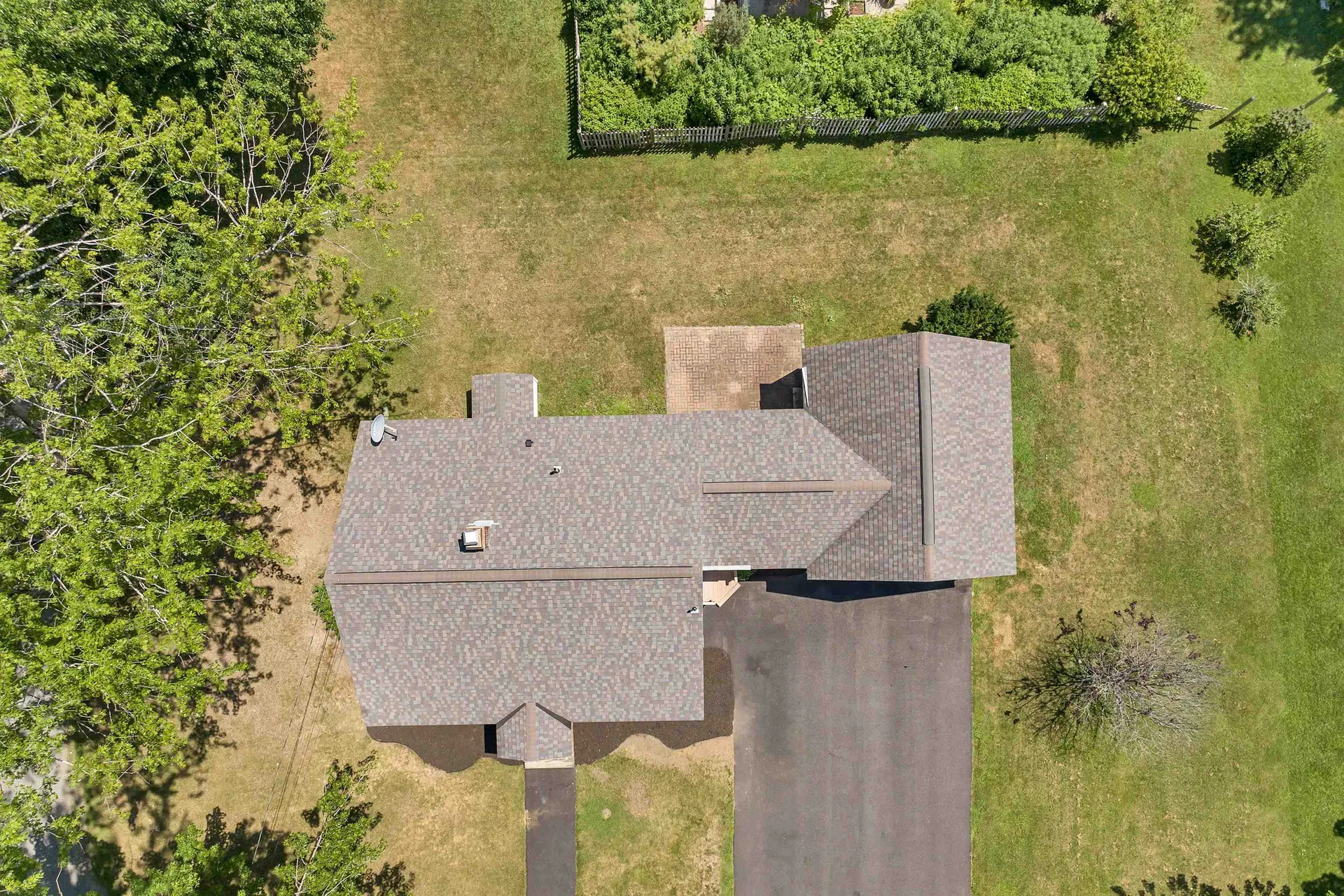2 Cape Lane Exeter NH 03833