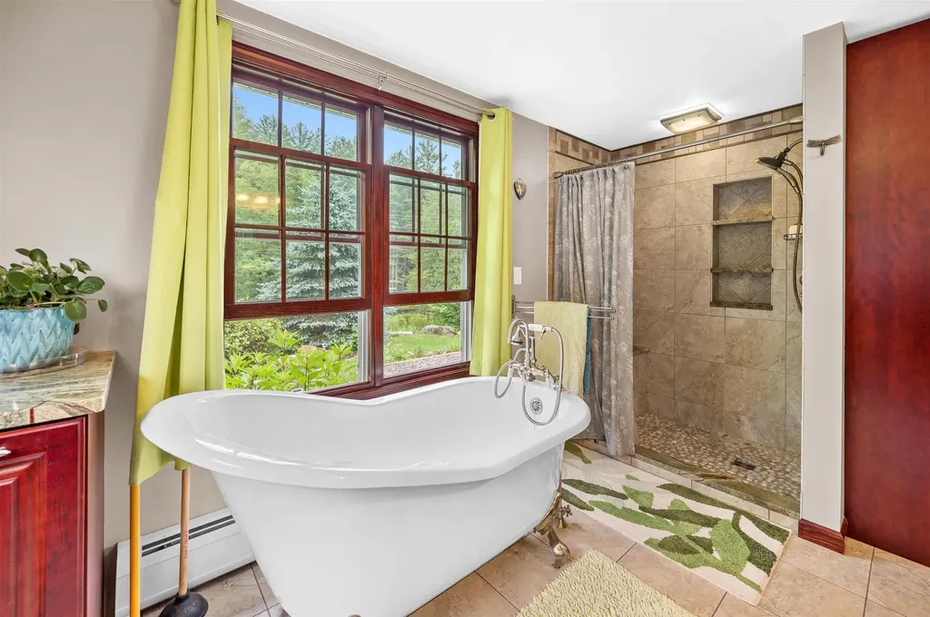 1934 South Walden Road Cabot VT 05647