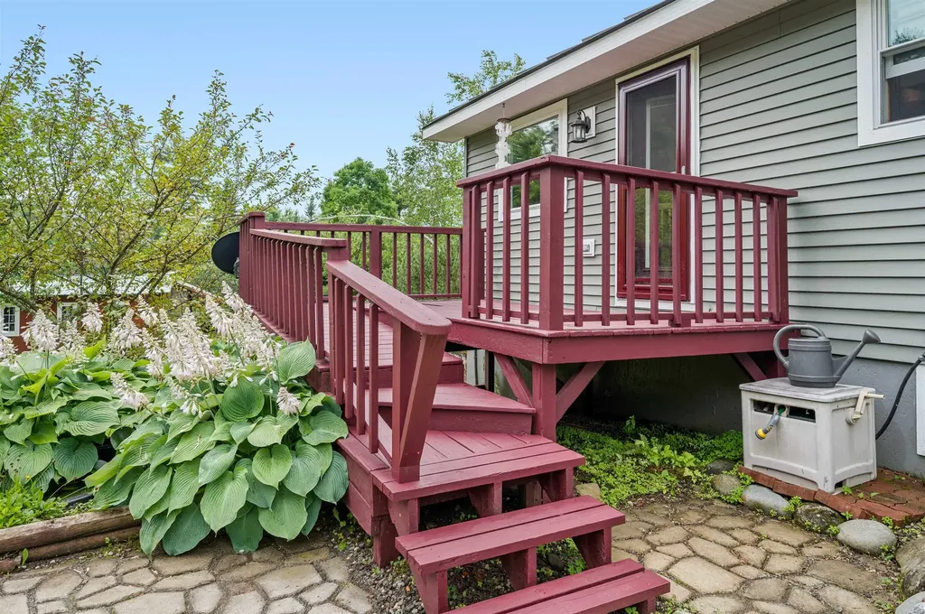 1934 South Walden Road Cabot VT 05647
