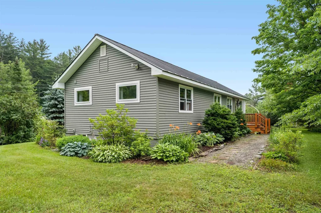 1934 South Walden Road Cabot VT 05647