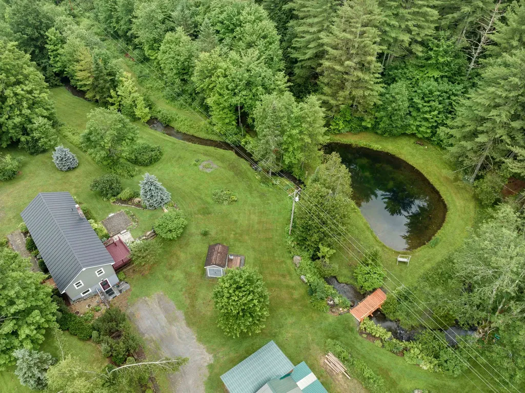 1934 South Walden Road Cabot VT 05647